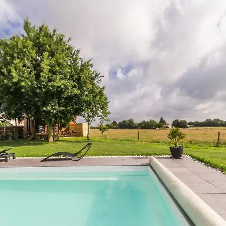 Au Coeur Du Vignoble Nantais Avec Piscine Privative Chauffee - Fr-1-306-1210 * Aigrefeuille-sur-Maine